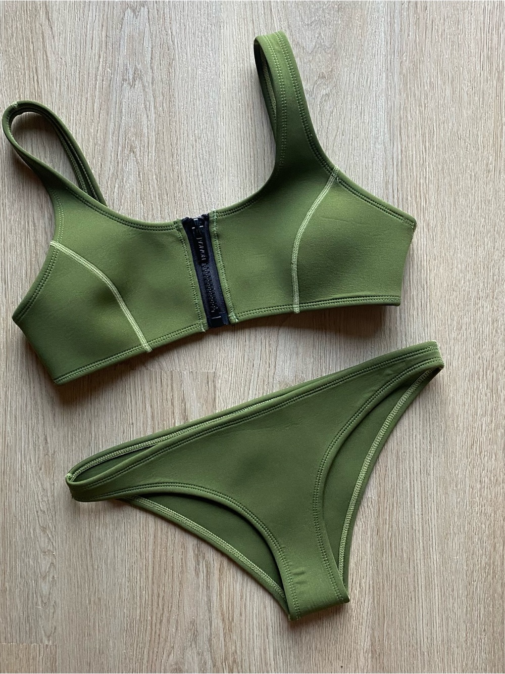 Hoaka Bikini Set